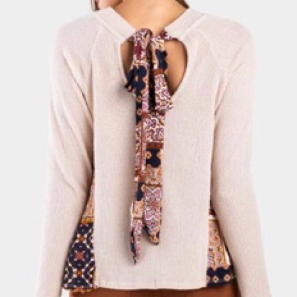 Francesca’s Cienna Print Scarf Back Top
